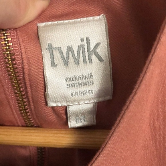 Fit & Flare Dress - Picture 5 of 6